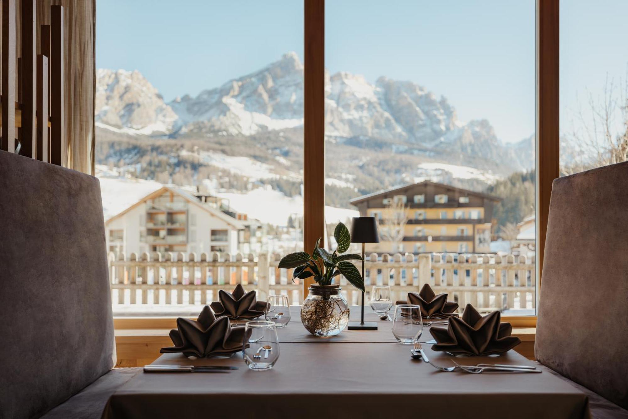 Hotel Antines 4*