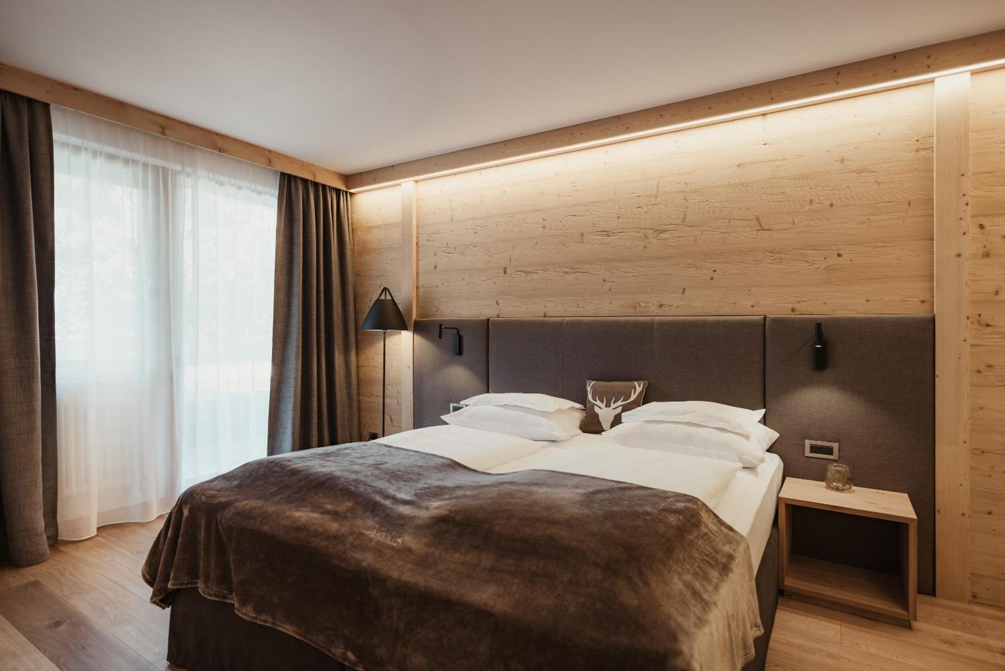 Hotel Antines 4*
