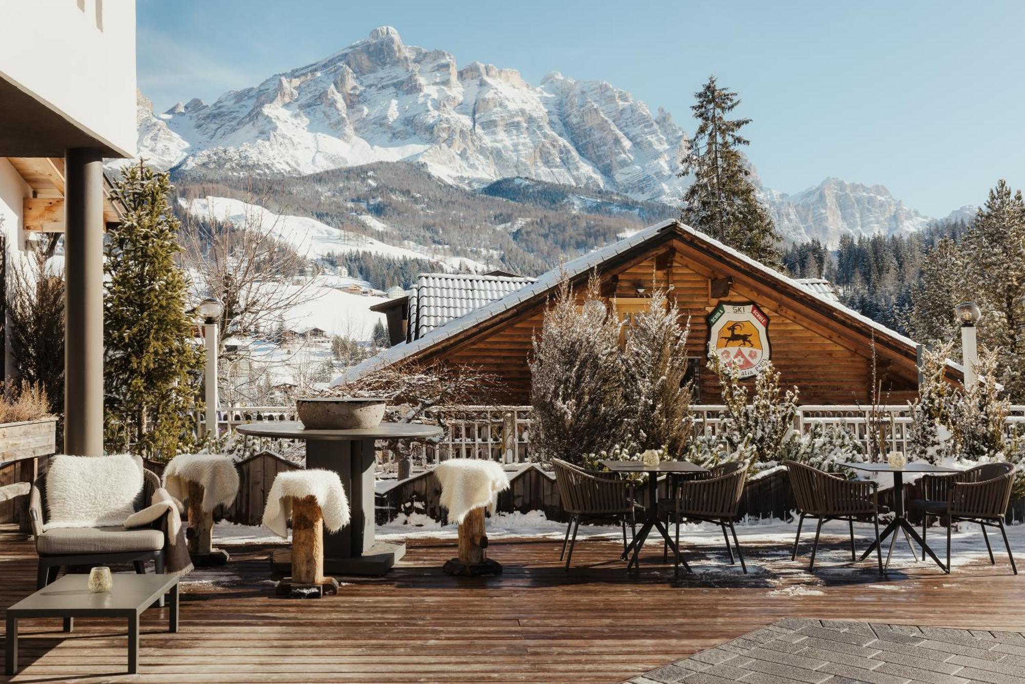 Hotel Antines 4*