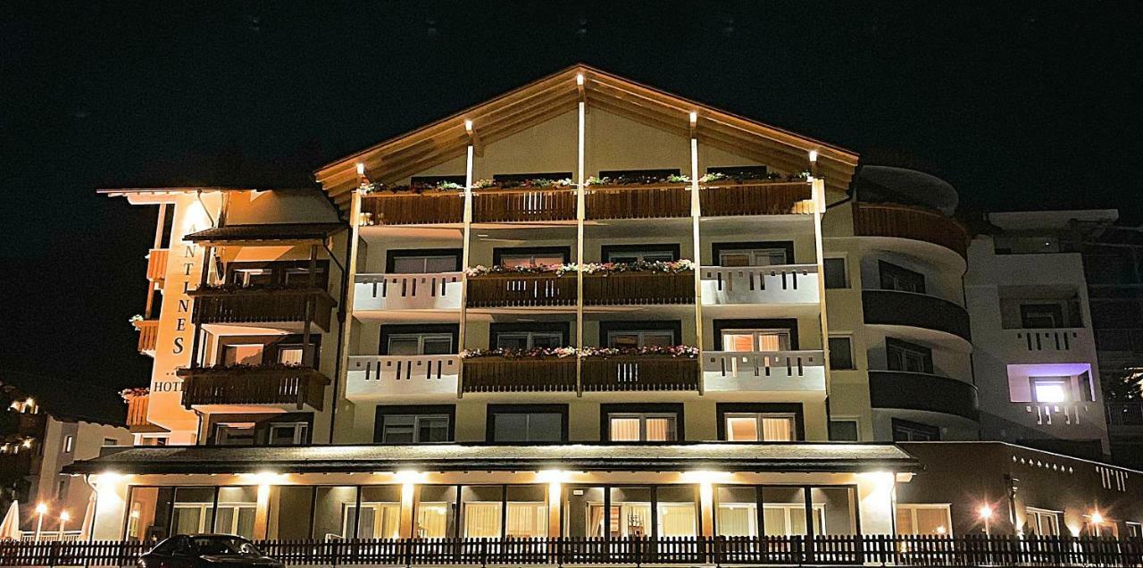 Hotel Antines Stern